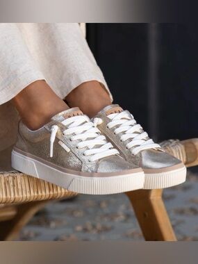 Reef Lay Day Dawn Sneakers - Champagne Suede